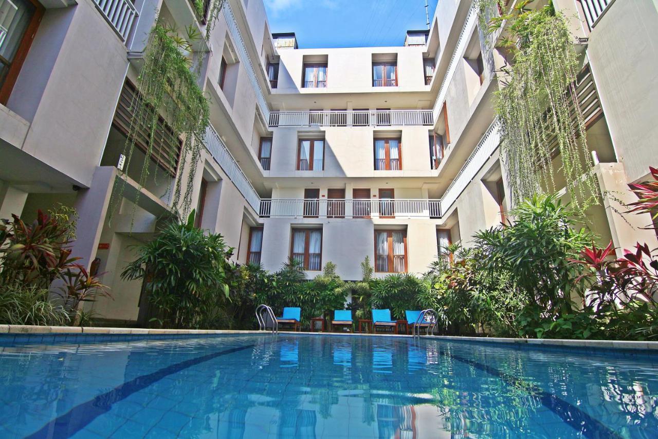The Legian Sunset होटल के अलावा 3*